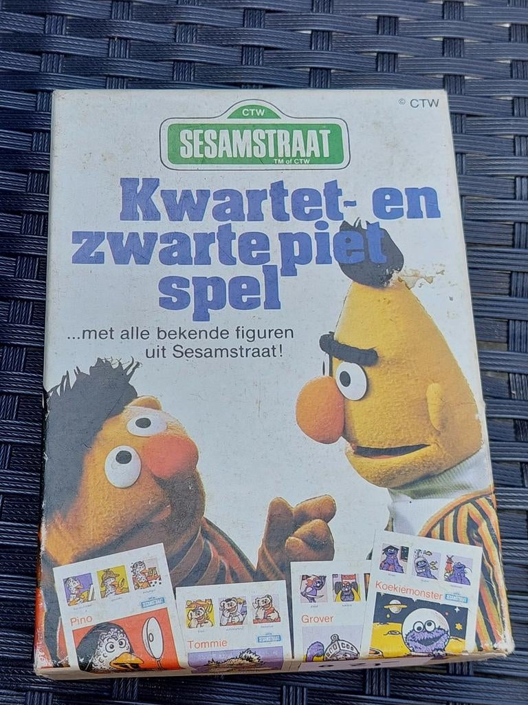 Sesamstraat Kwartet- en Zwarte Piet spel, Vijf spelers of meer, Ophalen of Verzenden, Gebruikt, CTW