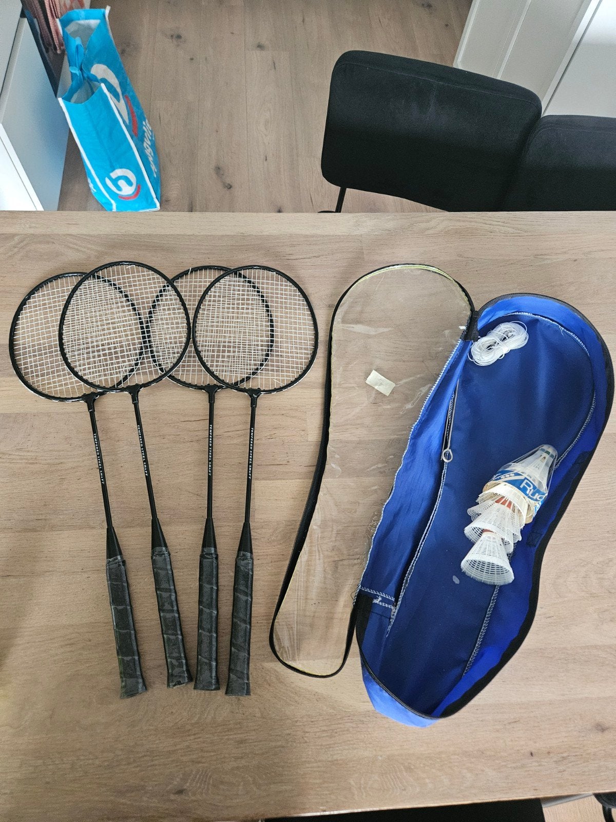 Badminton rackets, Sport en Fitness, Ophalen, Zo goed als nieuw, Racket(s)