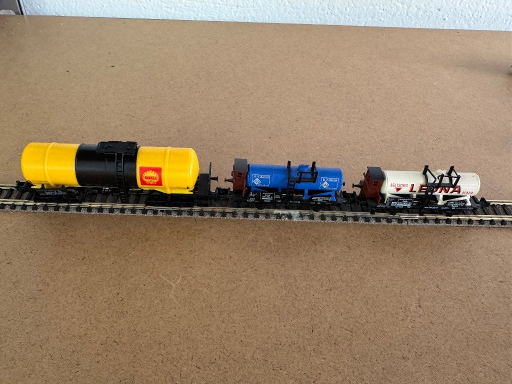 Partij van 13 N-spoor goederenwagens, Overige merken, Gebruikt, Gelijkstroom of Wisselstroom, Wagon