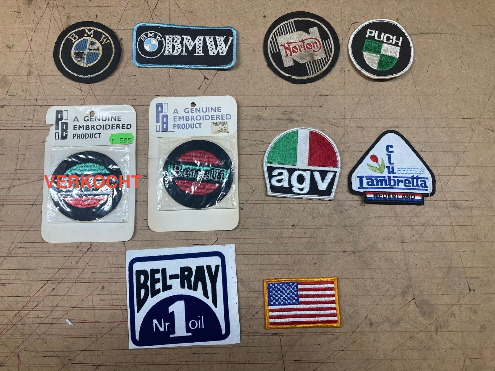 Nieuw (NOS) opstrijk/opnaai patches div motor/bromfiets merk, Ophalen of Verzenden