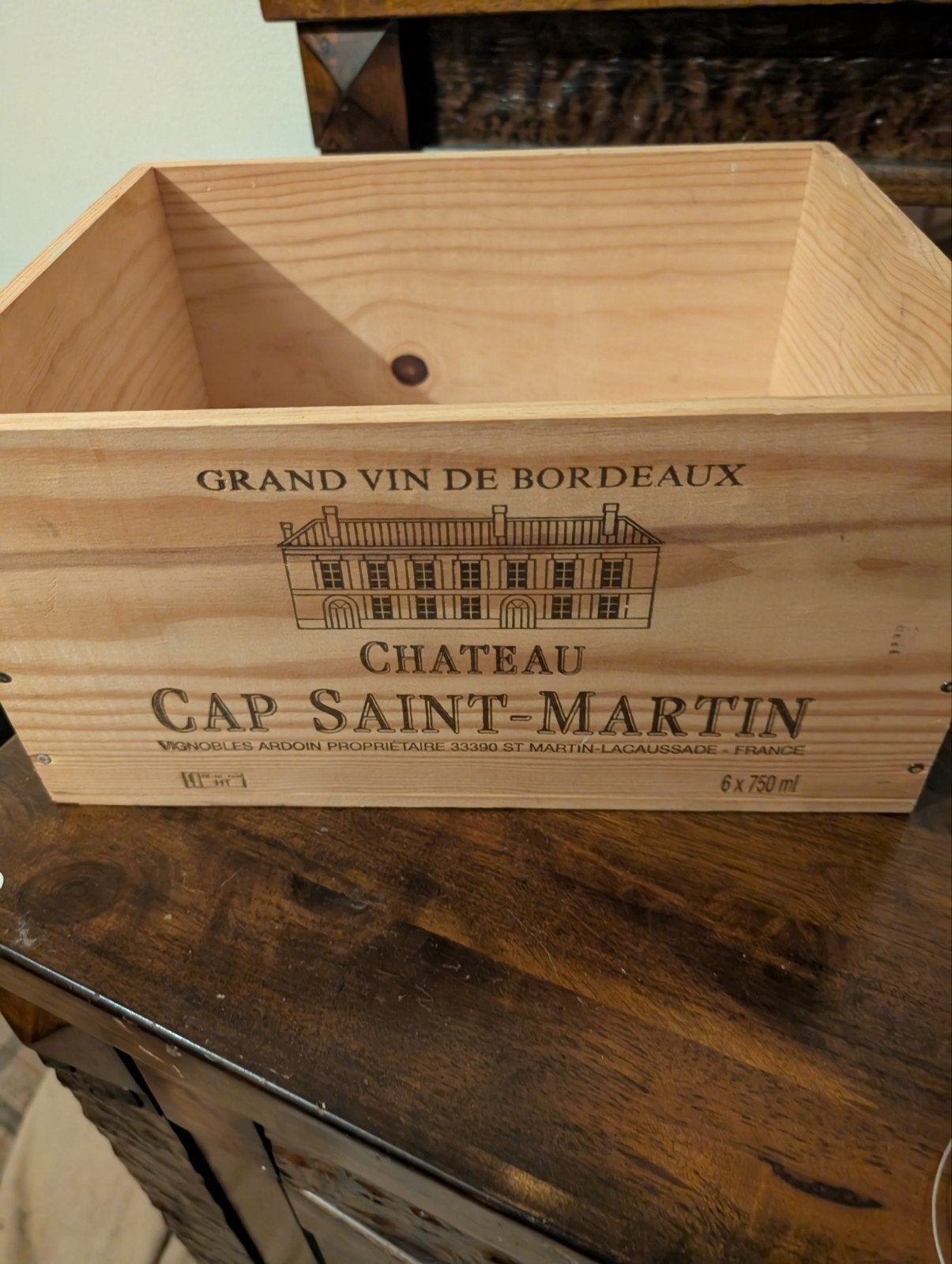 Houten wijnkist Chateau Cap Saint-Martin, Minder dan 50 cm, Verzenden, Onbekend, Zo goed als nieuw