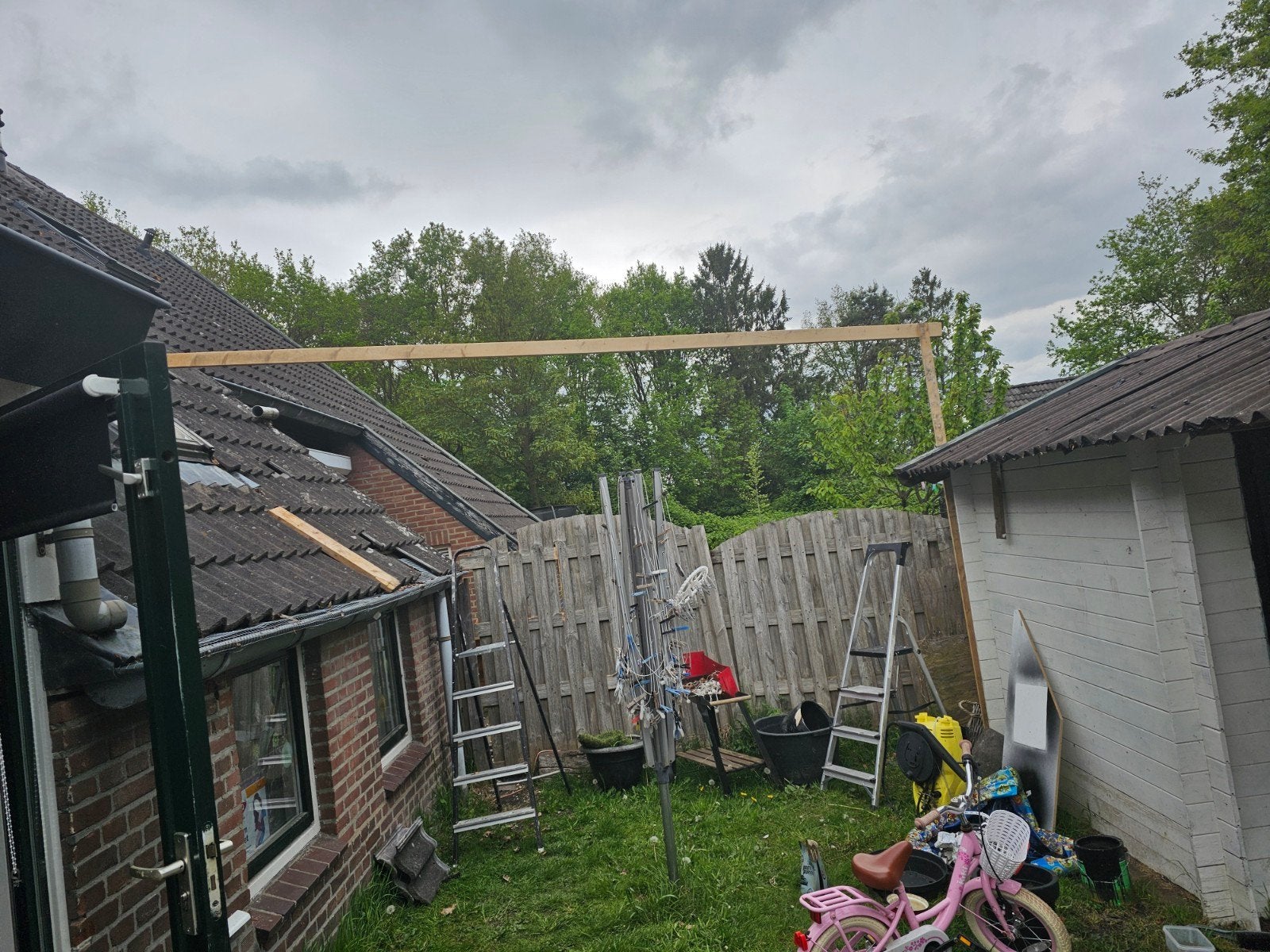 Gezocht wapeningskorfen of ander beton ijzer, Gebruikt, Ophalen of Verzenden, Balk, Overige houtsoorten