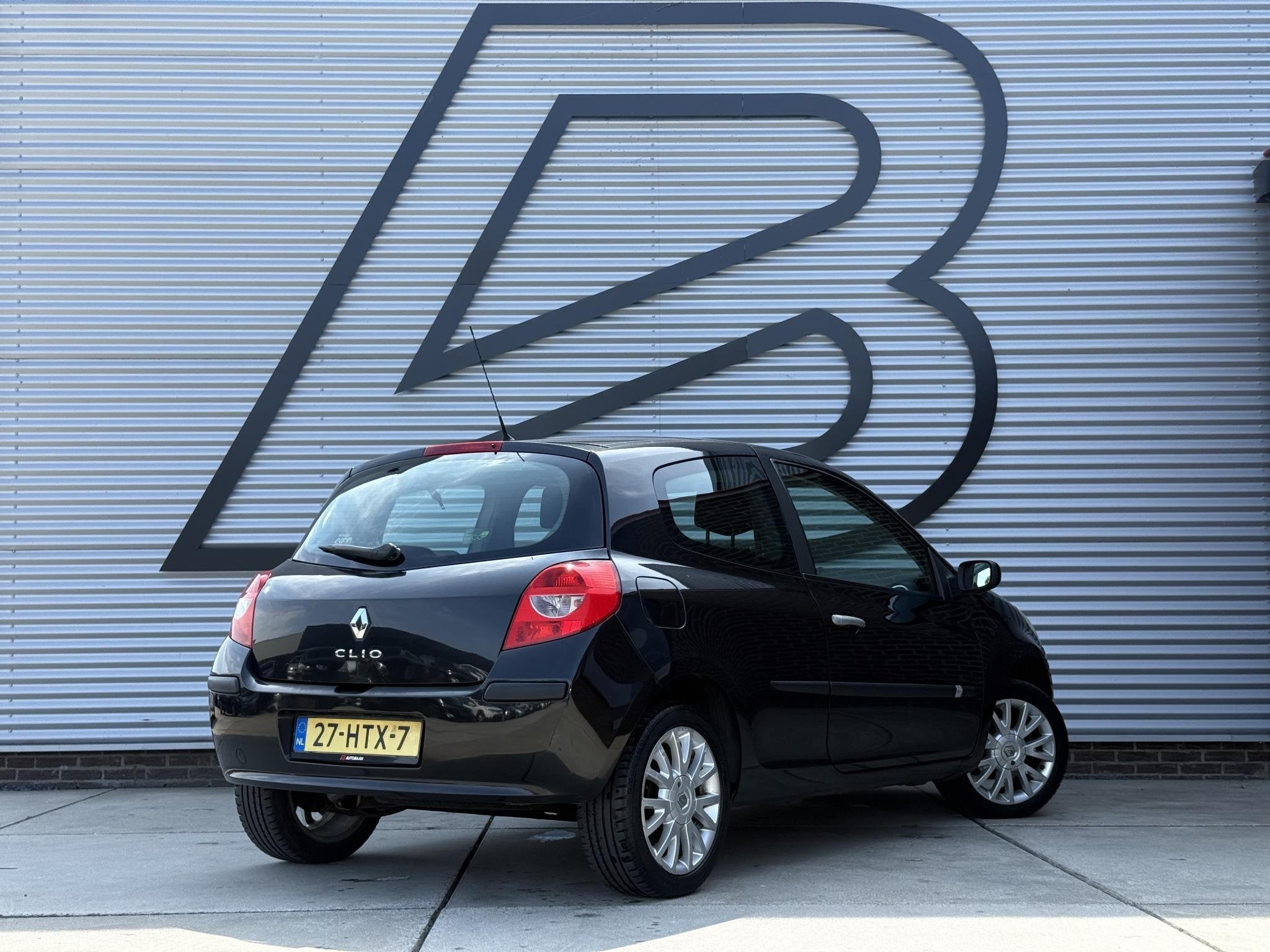Renault Clio 1.2 TCE Collection 1e Eigenaar|Airco|Cruise|Ele, Voorwielaandrijving, Gebruikt, 4 cilinders, Origineel Nederlands
