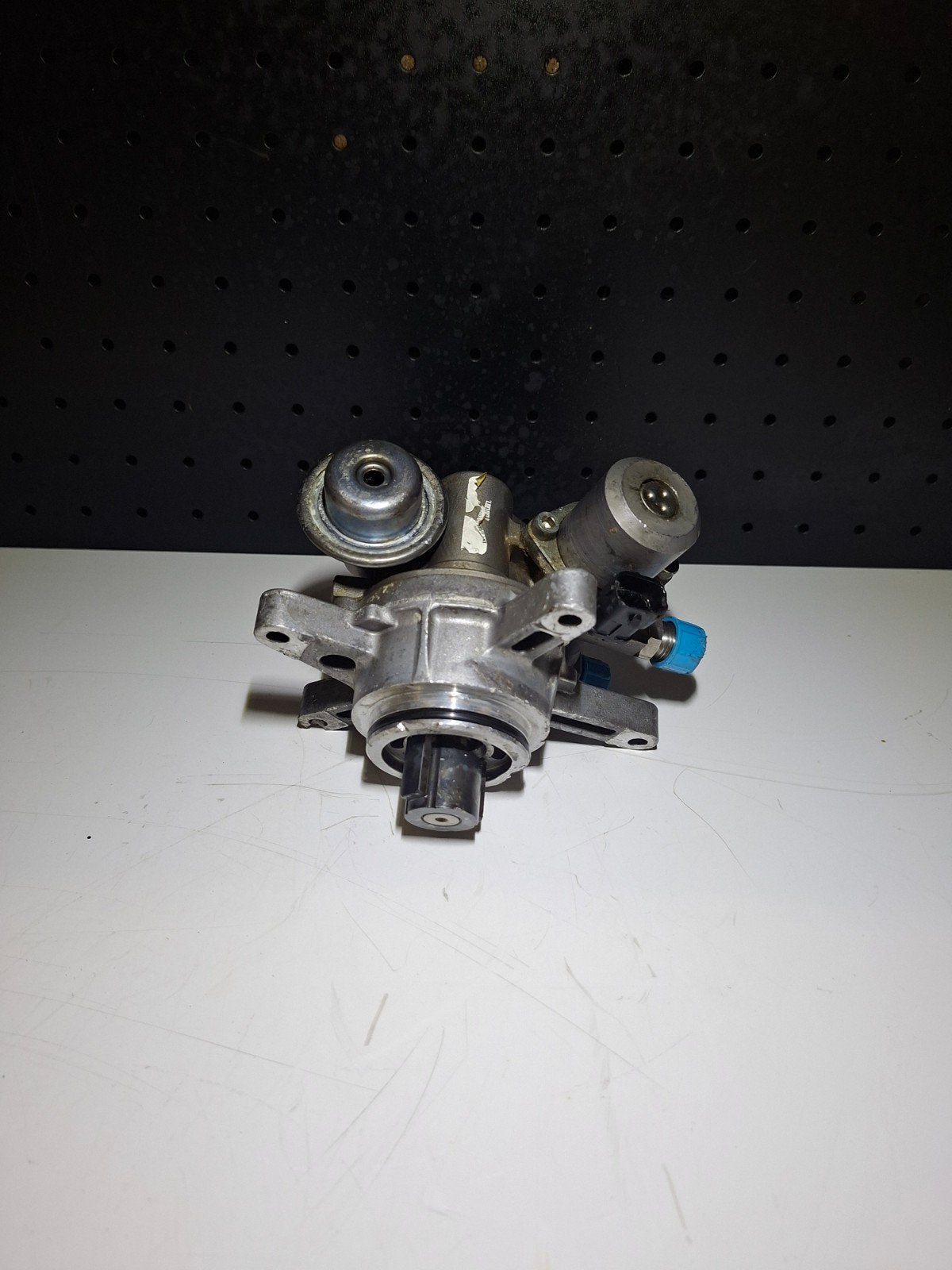 Porsche Cayenne 957 brandstofpomp 4.8 94811031502, Auto-onderdelen, Ophalen of Verzenden, Nieuw