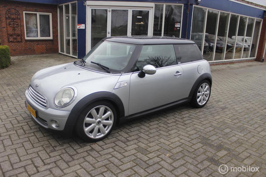 Mini Mini 1.6 Cooper Chili, Voorwielaandrijving, Gebruikt, 750 kg, 4 cilinders