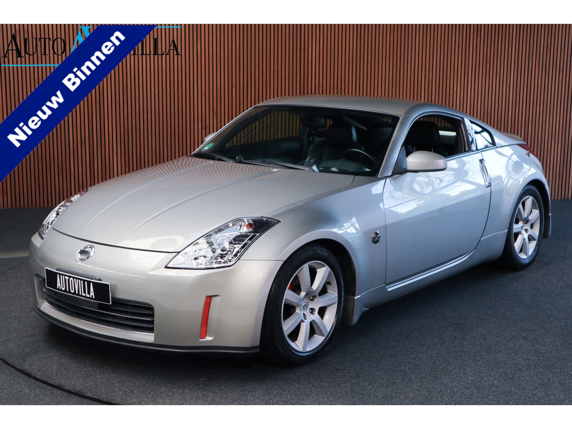 Nissan 350Z 3.5 V6 Aut Leer Bose Climate C. Stoelverwarming, Auto's, Nissan, Gebruikt, Zwart, 2 stoelen, 6 cilinders