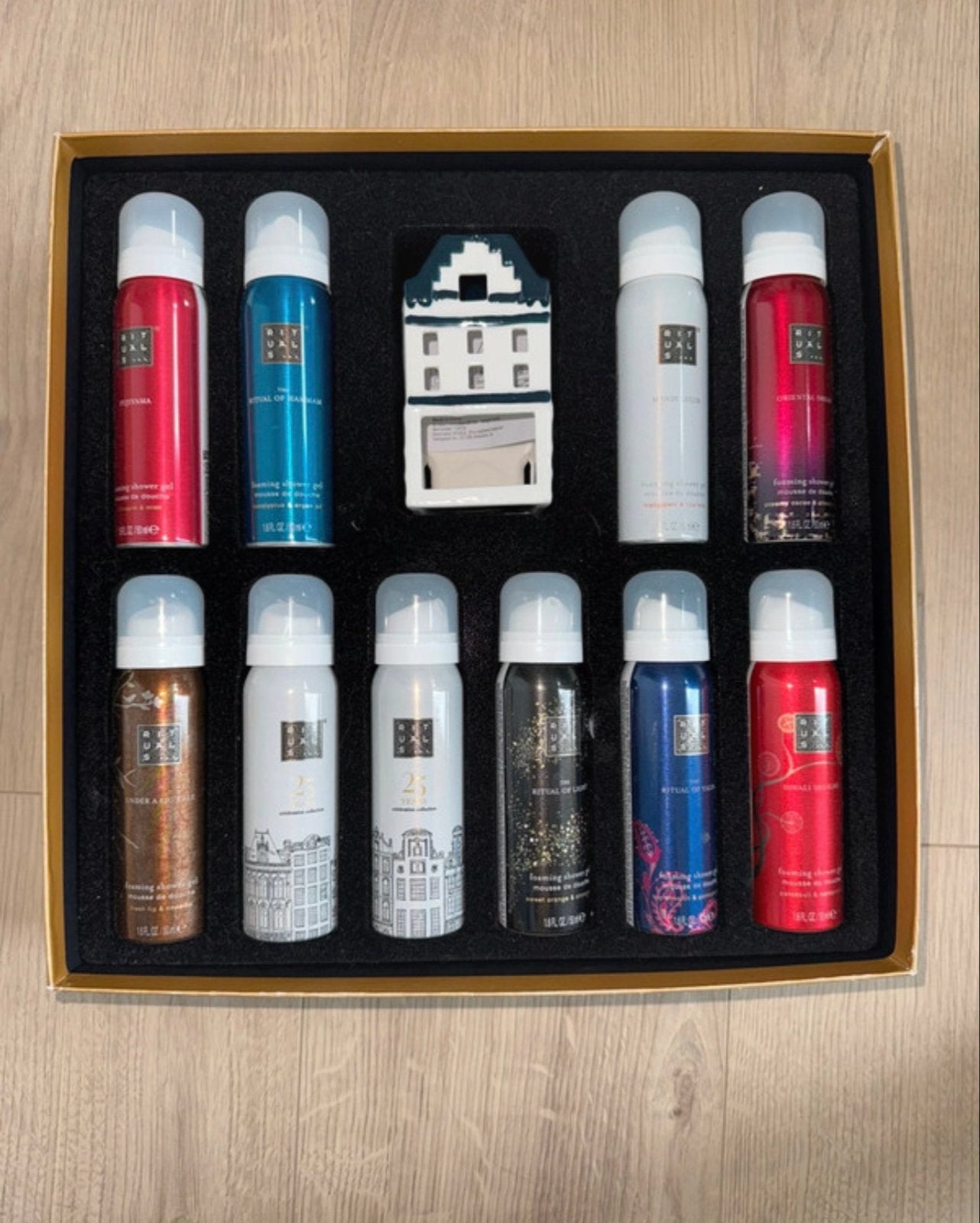 Rituals Doucheschuim Cadeauset met 10 Mini's en Huisje, Verzenden, Nieuw, Bad & Douche