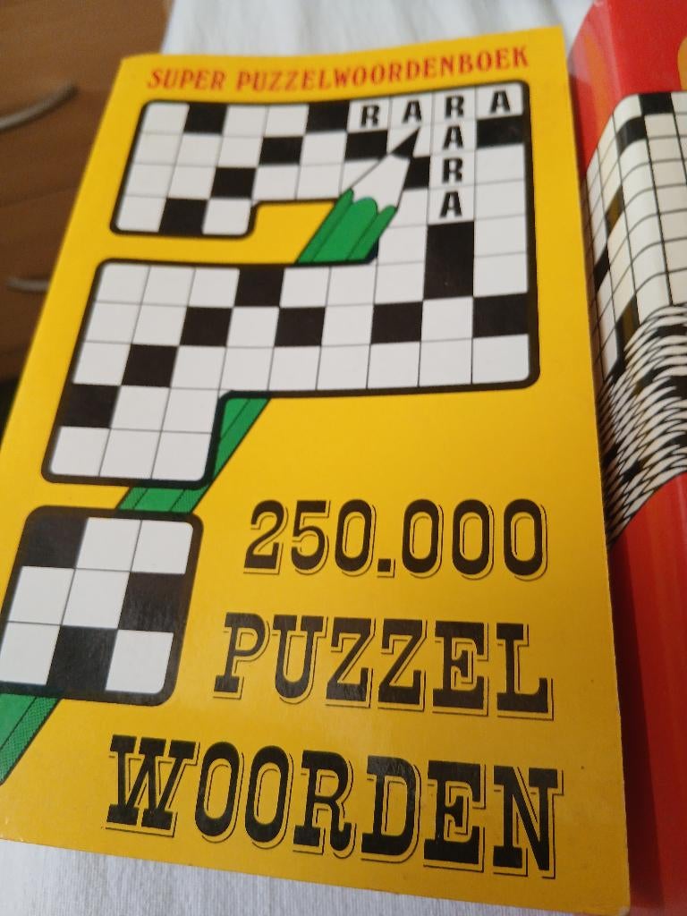 Puzzelwoorden boeken, Gelezen, Ophalen of Verzenden, Overige uitgevers, Nederlands