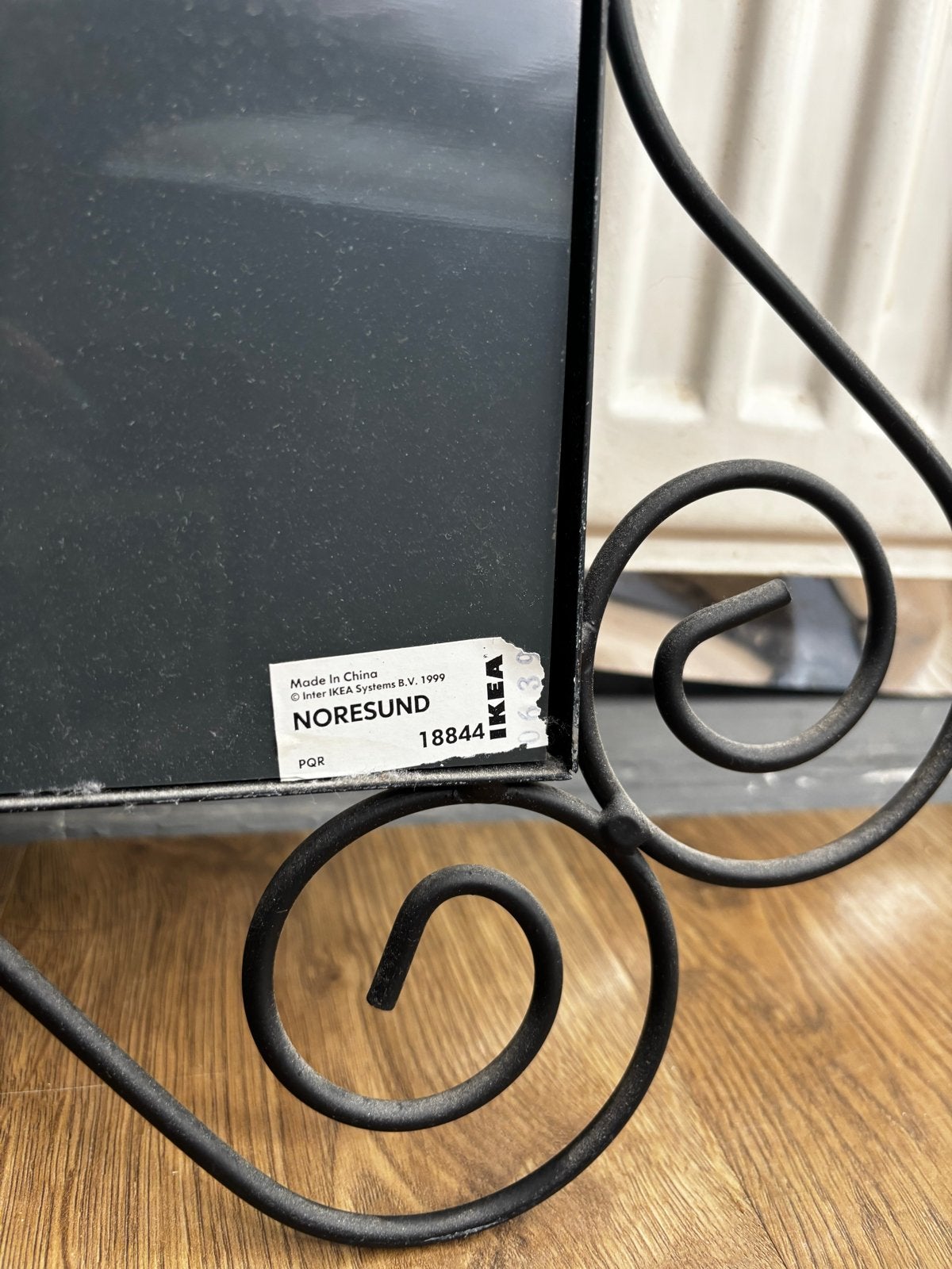 IKEA NORESUND spiegel - Zwart metalen frame, Ophalen of Verzenden, Gebruikt, Vierkant, 75 tot 100 cm