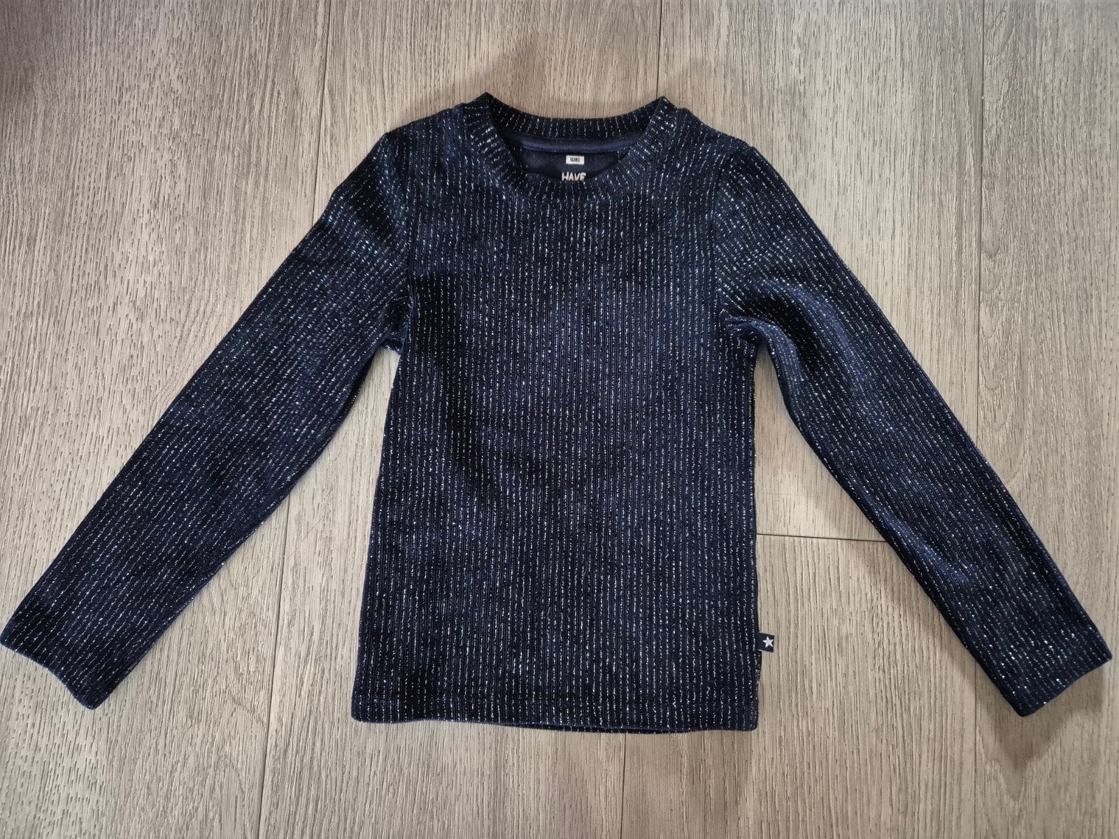 WE longsleeve blauw met glitterdraad, maat 110/116, zgan, Kinderen en Baby's, Kinderkleding | Maat 110, Ophalen of Verzenden, Zo goed als nieuw