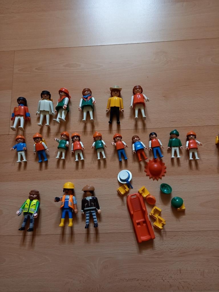 Playmobil poppetjes en onderdelen uit 1974 en 1981, Ophalen of Verzenden, Gebruikt