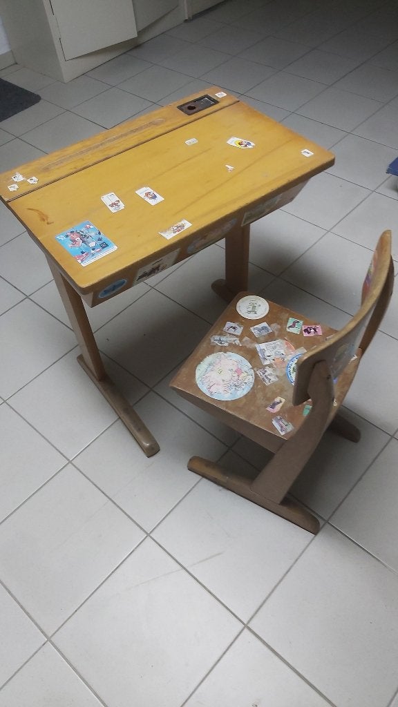 Schoolbankje, Ophalen