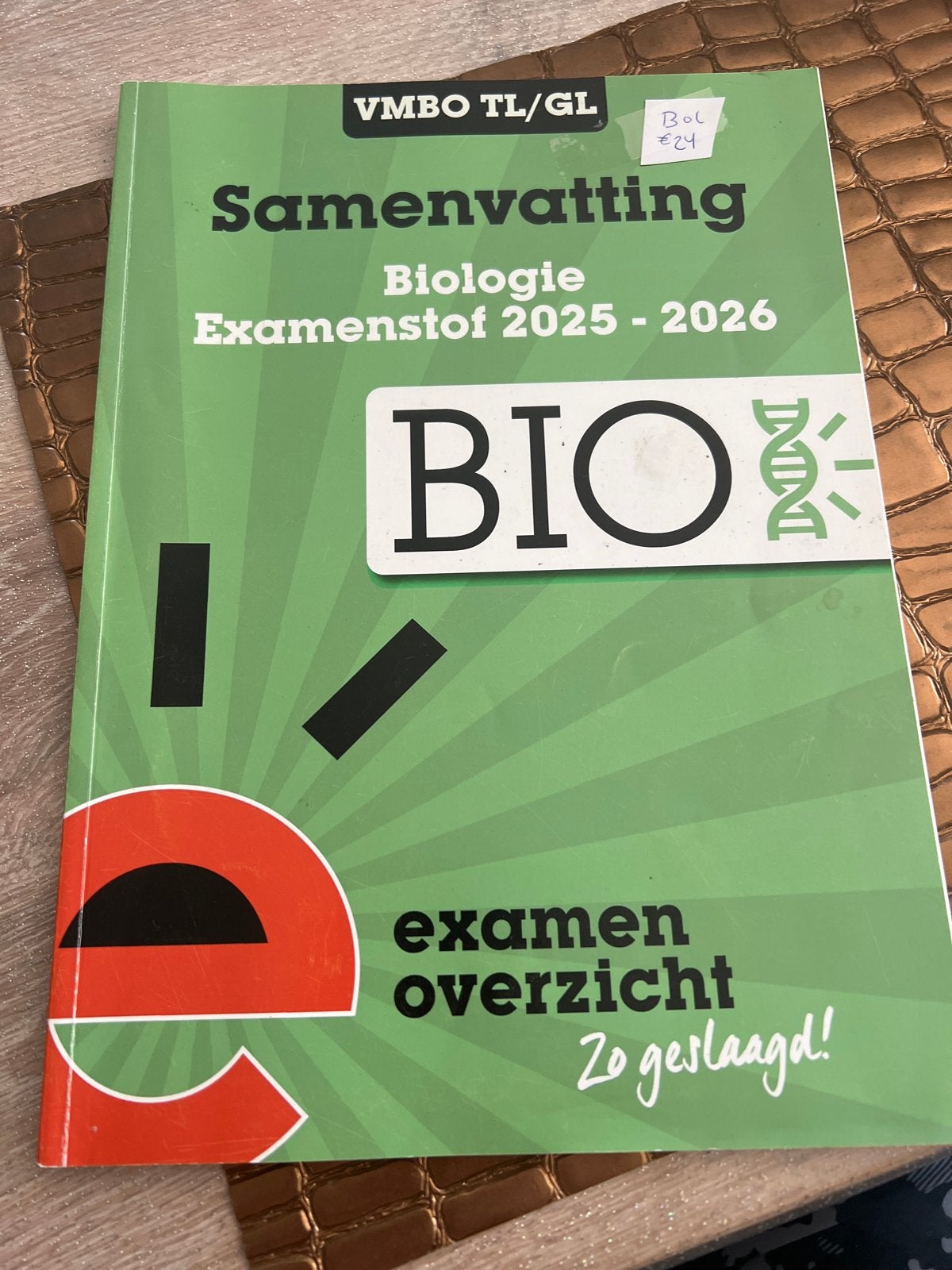 Samenvatting Biologie Examenstof VMBO TL/GL 2025-2026, Ophalen, Zo goed als nieuw, VMBO, Biologie