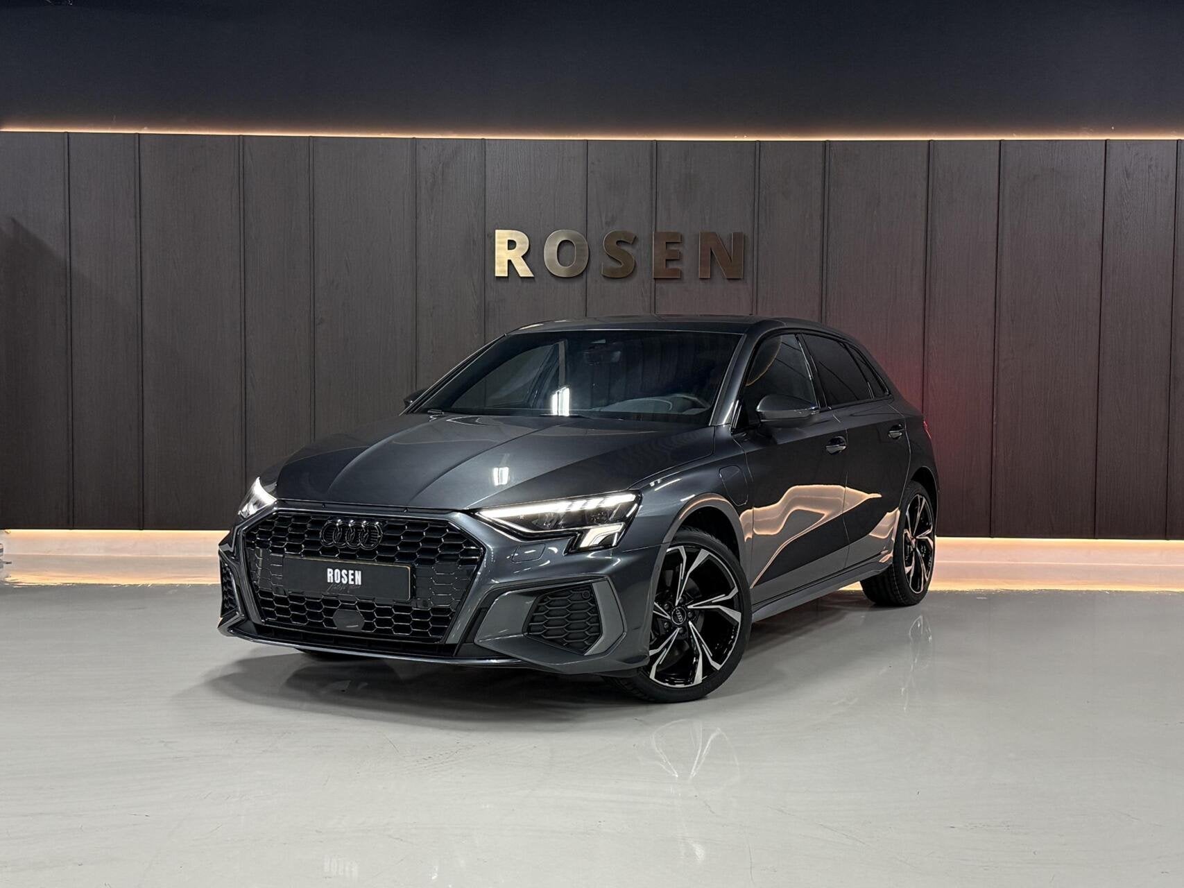 Audi A3 Sportback 40 TFSI e|SLINE|MEM|ACC|RS-STL|KEYLESS|LED, Auto's, Dealer onderhouden, Gebruikt, Euro 6, 4 cilinders