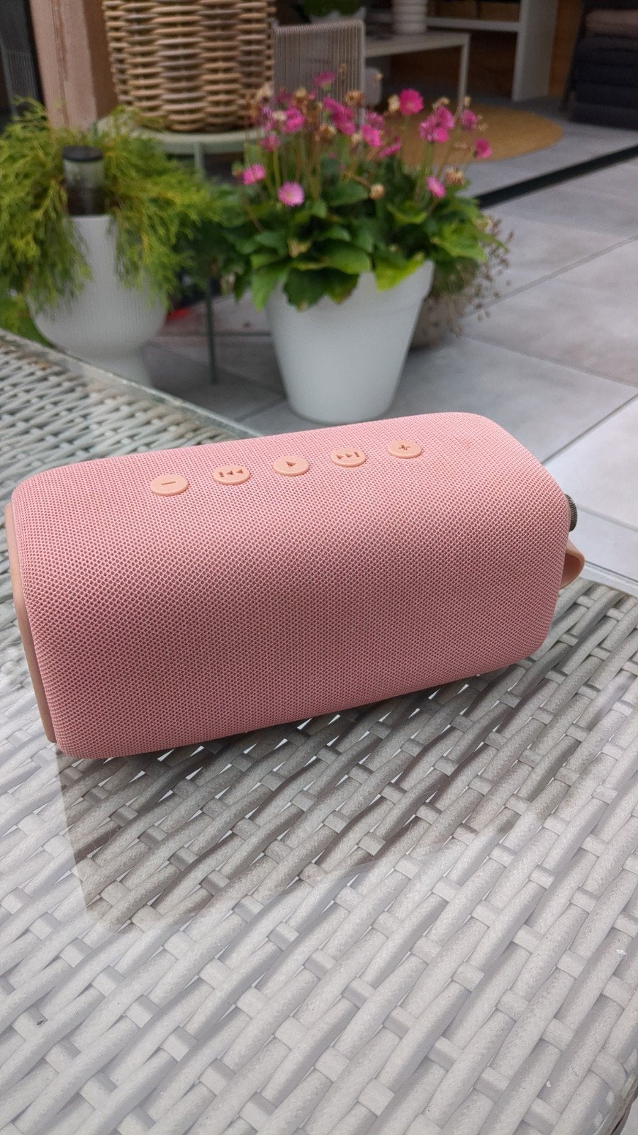 Fresh 'n Rebel Rockbox Bold M Draagbare Bluetooth Speaker, Overige merken, Ophalen of Verzenden, Zo goed als nieuw, Draagbare speaker