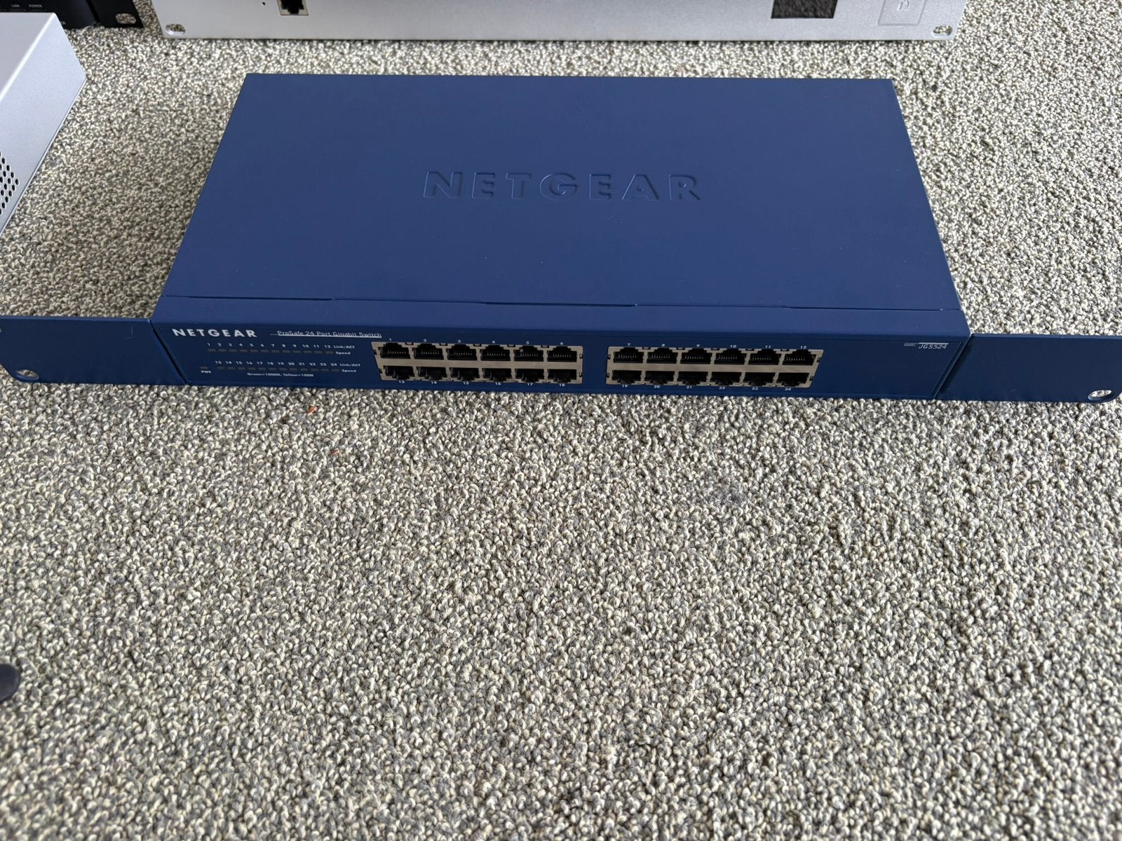 Netgear prosafe 24port gigabit switch, Computers en Software, Ophalen, Zo goed als nieuw