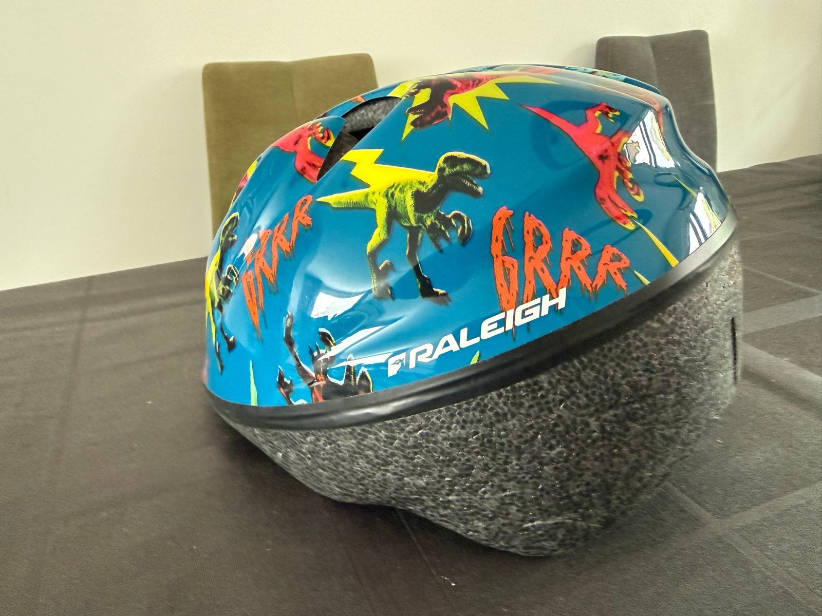Fralleigh kinderfietshelm met dinosaurusprint - Maat XXS, Ophalen, Gebruikt, XXS, Jongen of Meisje