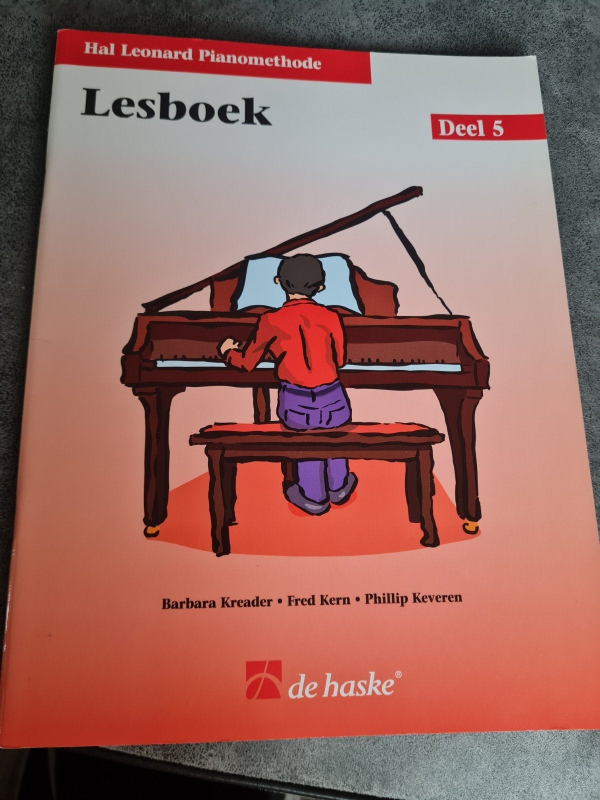 Hal Leonard Pianomethode Lesboek Deel 5, Muziek en Instrumenten, Ophalen of Verzenden
