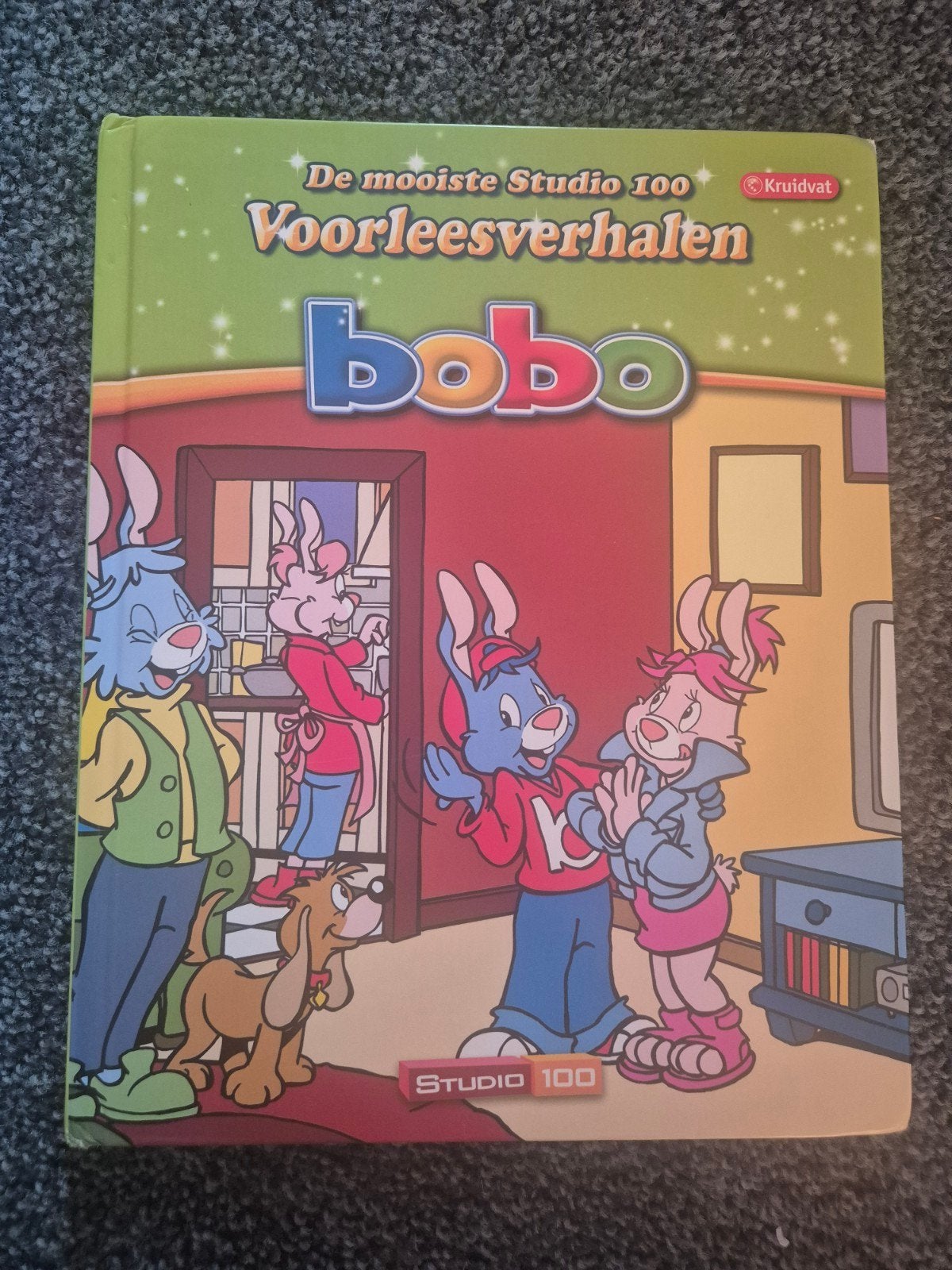 Bobo voorleesboek voor kleuters, Boeken, Studio 100, Fictie algemeen, Ophalen of Verzenden, Zo goed als nieuw