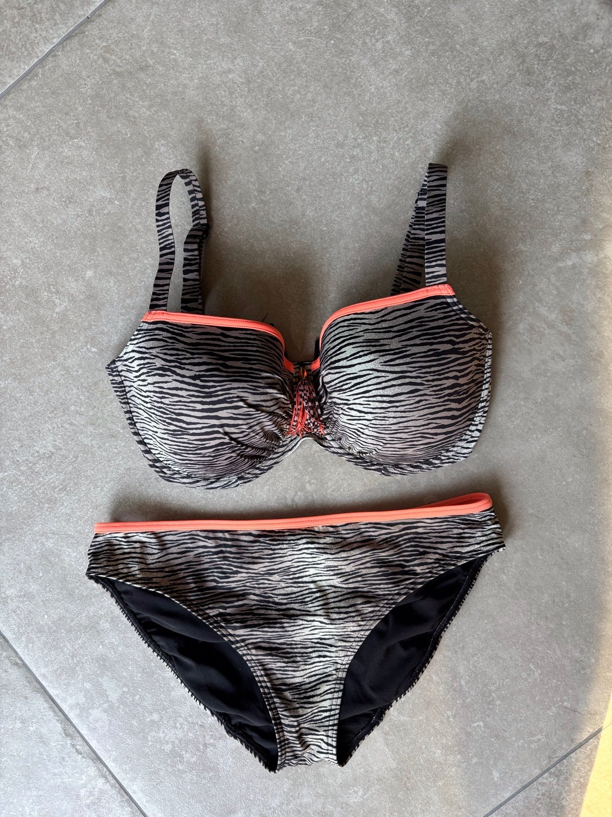 PrimaDonna Swim bikini set - Zebra print met neon oranje, Kleding | Dames, Badmode en Zwemkleding, Ophalen, Zo goed als nieuw