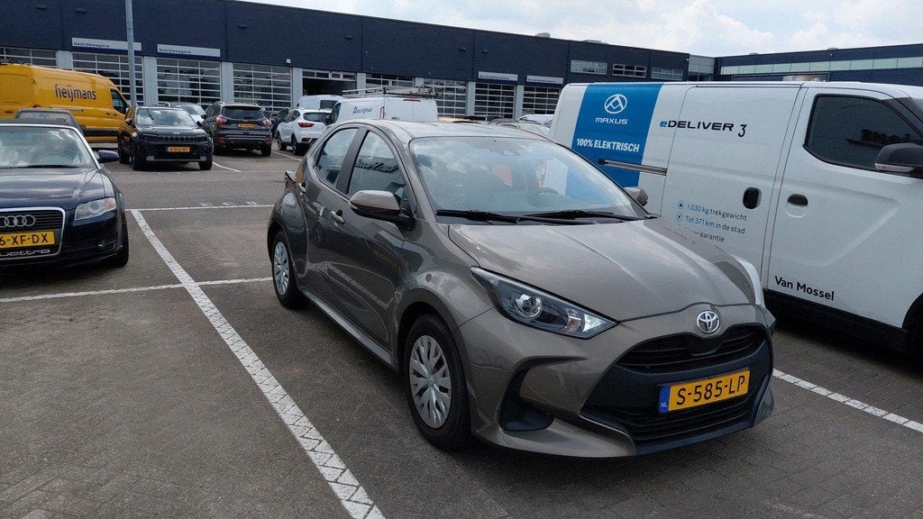 Toyota Yaris 1.5 VVT-i Active | Wordt Verwacht | Carplay | A, Auto's, Toyota, Voorwielaandrijving, 12 maanden, Euro 6, Bedrijf
