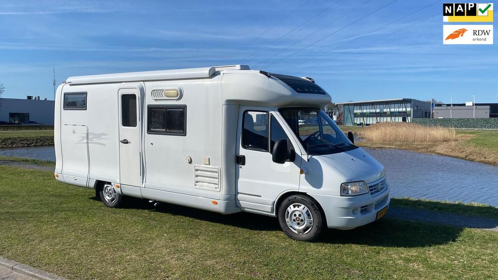Laika KREOS 3010 0N0, Bedrijf, Info@hakkersautotechniek.nl, Laika, Handgeschakeld