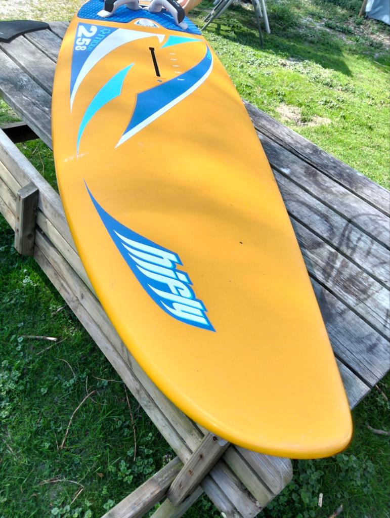 Hifly Move 258 105 ltr. Voor de liefhebber zgan., 250 tot 300 cm, Hifly, Zo goed als nieuw, Met vin(nen)