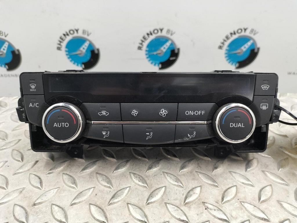 NISSAN QASHQAI J11E 1.3 DIG-T Tekna +  KACHEL BEDIENINGSPANE, Ophalen of Verzenden, Gebruikt, ARN erkend