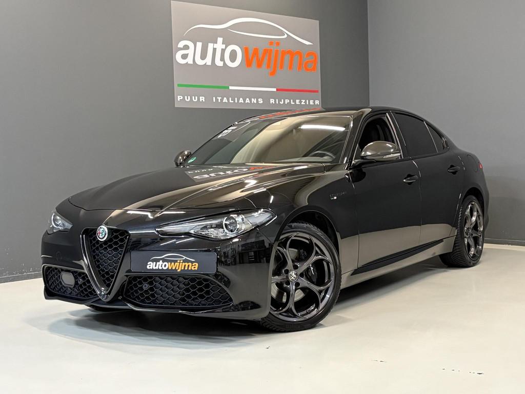 Alfa Romeo Giulia 2.0 Turbo 280pk Automaat Q4 Estrema Unieke, Auto's, Alfa Romeo, Automaat, 745 kg, Stof, Gebruikt
