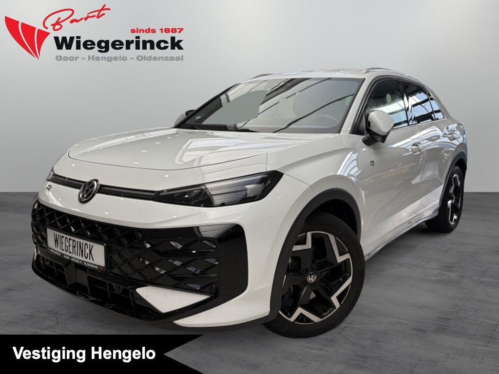 Volkswagen T-Roc 1.5 Hybrid R-line [ CAMERA | STUURWIELVERWA, Automaat, 12 maanden, Stof, Zwart