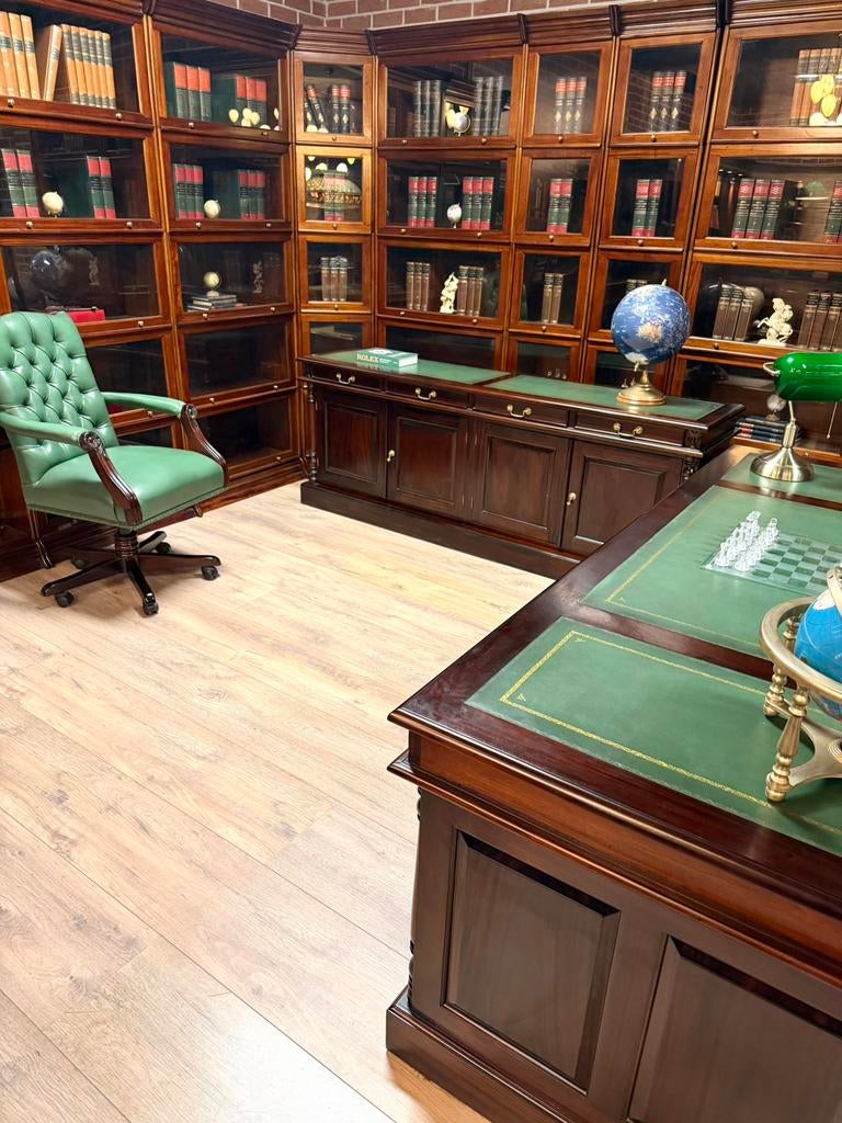 Mr. higgins engels Bureau & dressoir & Bureaustoel, Ophalen