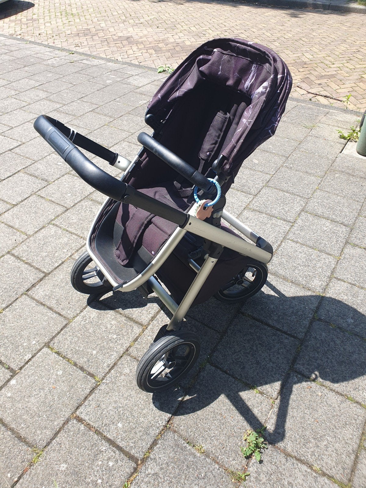 Dubatti One Kinderwagen - Compleet en Verstelbaar, Kinderen en Baby's, Kinderwagens en Combinaties, Gebruikt, Verstelbare duwstang
