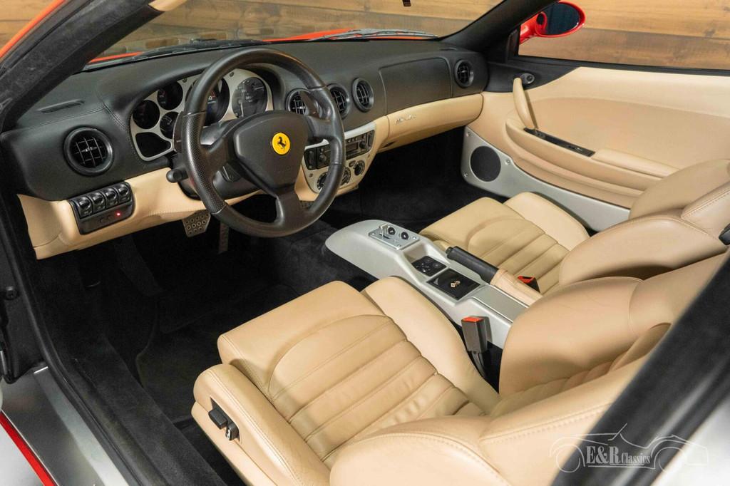 Ferrari 360 Modena Coupé | 2001, Automaat, Achterwielaandrijving, Beige, Leder