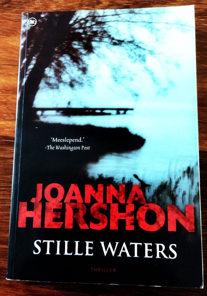 Stille Waters. Meeslepende en buitengewoon sensuele thriller, Boeken, Thrillers, Gelezen, Ophalen of Verzenden