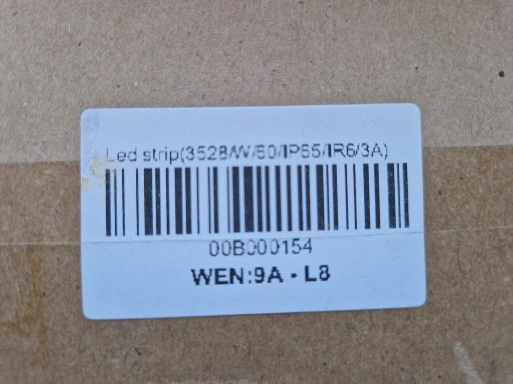 LEDstrip Waterdicht Warmwit met 30 SMD3528 LED/mtr - 04, Ophalen of Verzenden, Nieuw, LEDstrip