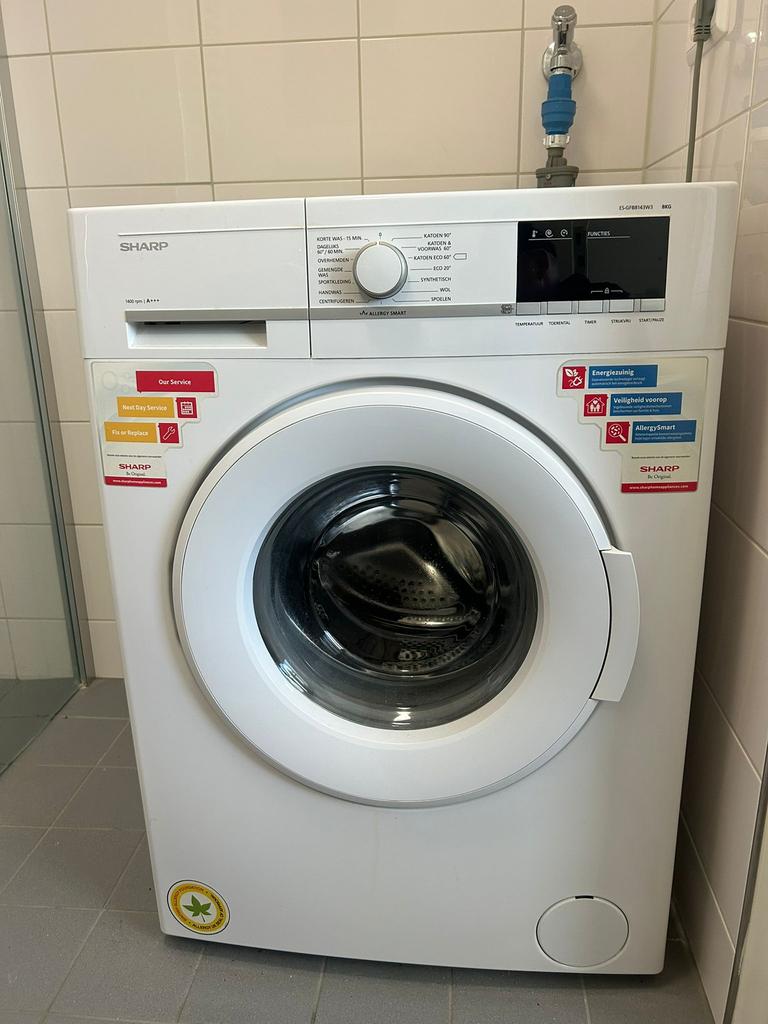 Wasmachine 8kg, Ophalen, Gebruikt, 1200 tot 1600 toeren, 85 tot 90 cm