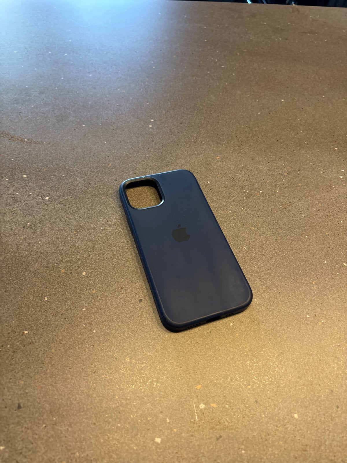 Blauw iPhone 12 hoesje (Apple), Telecommunicatie, Blauw, Hoesje of Tasje, Zo goed als nieuw, IPhone 12