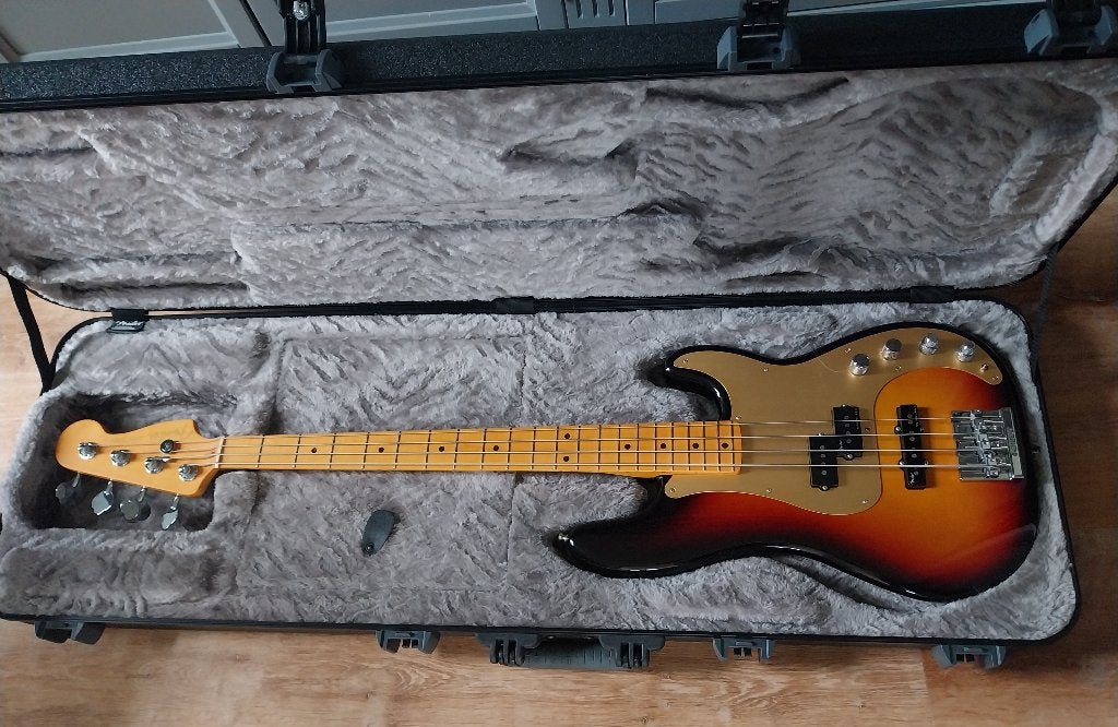 Fender Ultra II Precision basgitaar, Ophalen, Zo goed als nieuw, Elektrisch