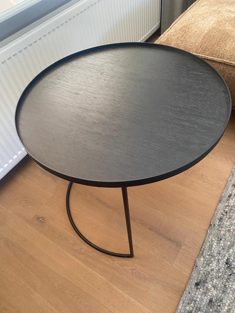 Tafel notre monde, Huis en Inrichting, Tafels | Bijzettafels, Minder dan 55 cm, Rond, Zo goed als nieuw, Hout