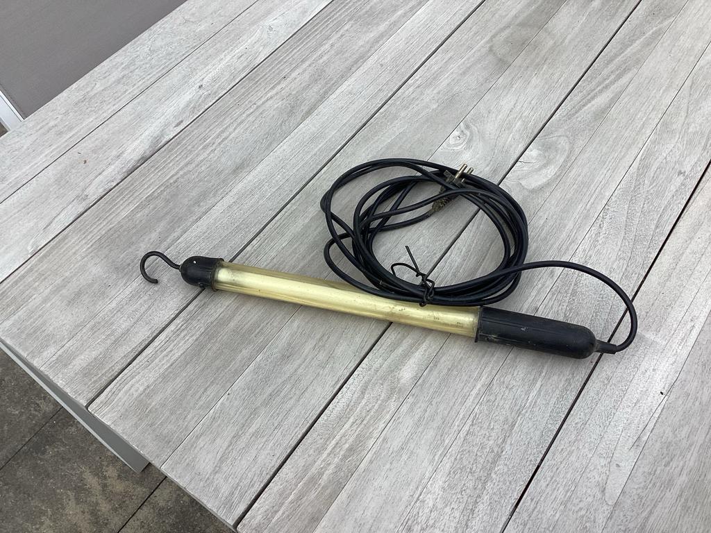 Handige Looplamp met Haak - Ideaal voor Klussen, Ophalen, Gebruikt