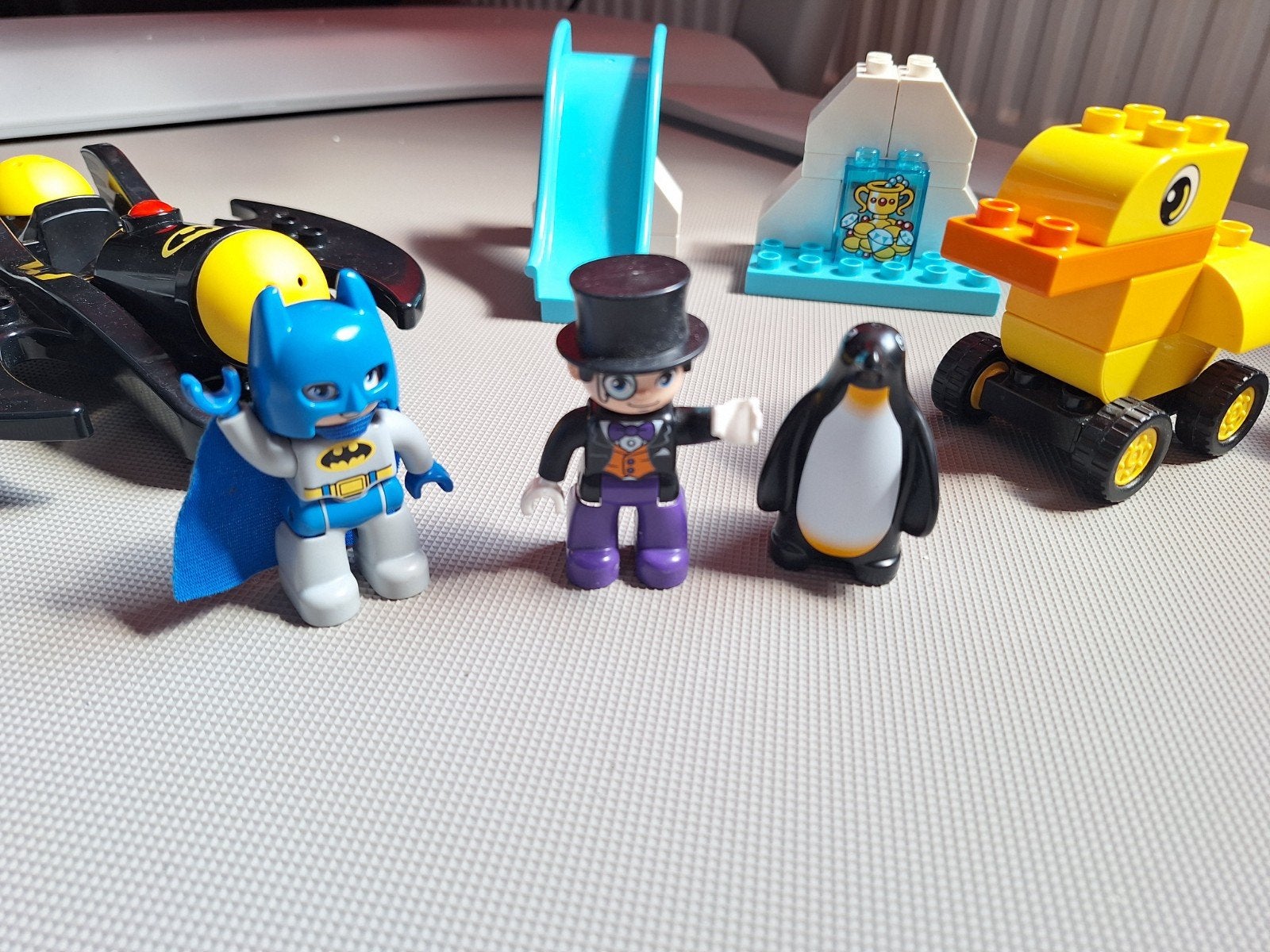 DUPLO 10823 Batwing Avontuur, Verzamelen, Smurfen, Ophalen of Verzenden, Gebruikt