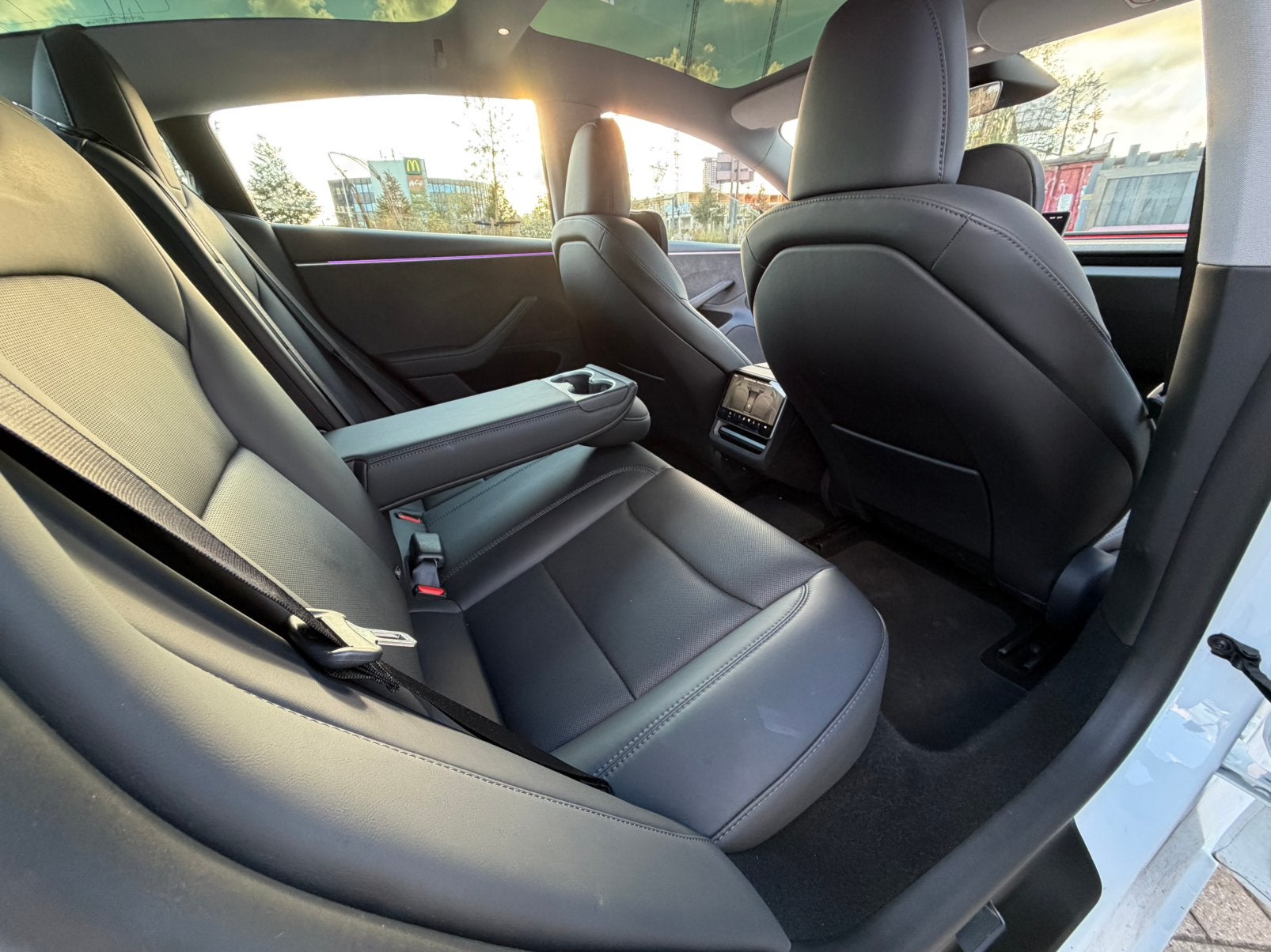 Foto 10 van Tesla Model 3 Highland Long Range AWD FSD Fabrieksgarantie