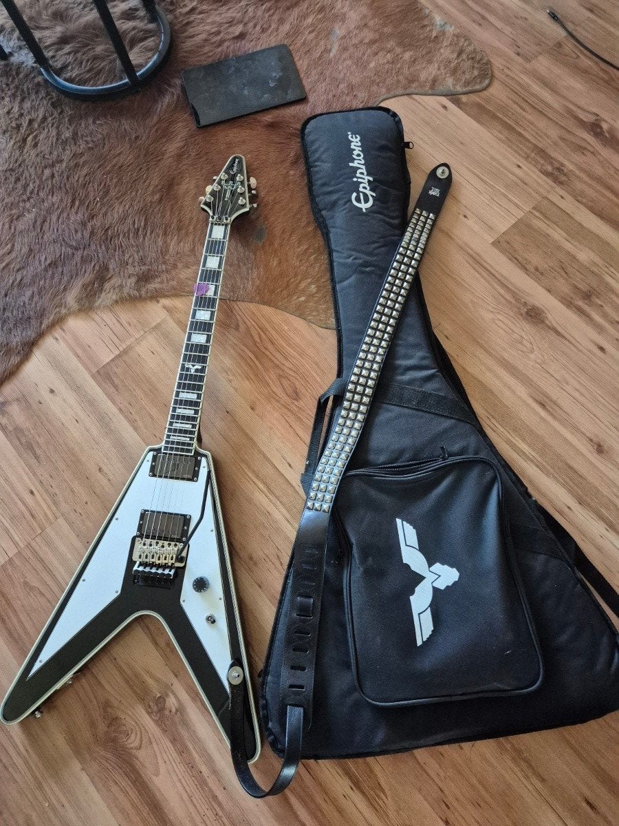 Epiphone Limited Edition Richie Faulkner Flying-V Custom, Ophalen, Zo goed als nieuw, Solid body, Epiphone