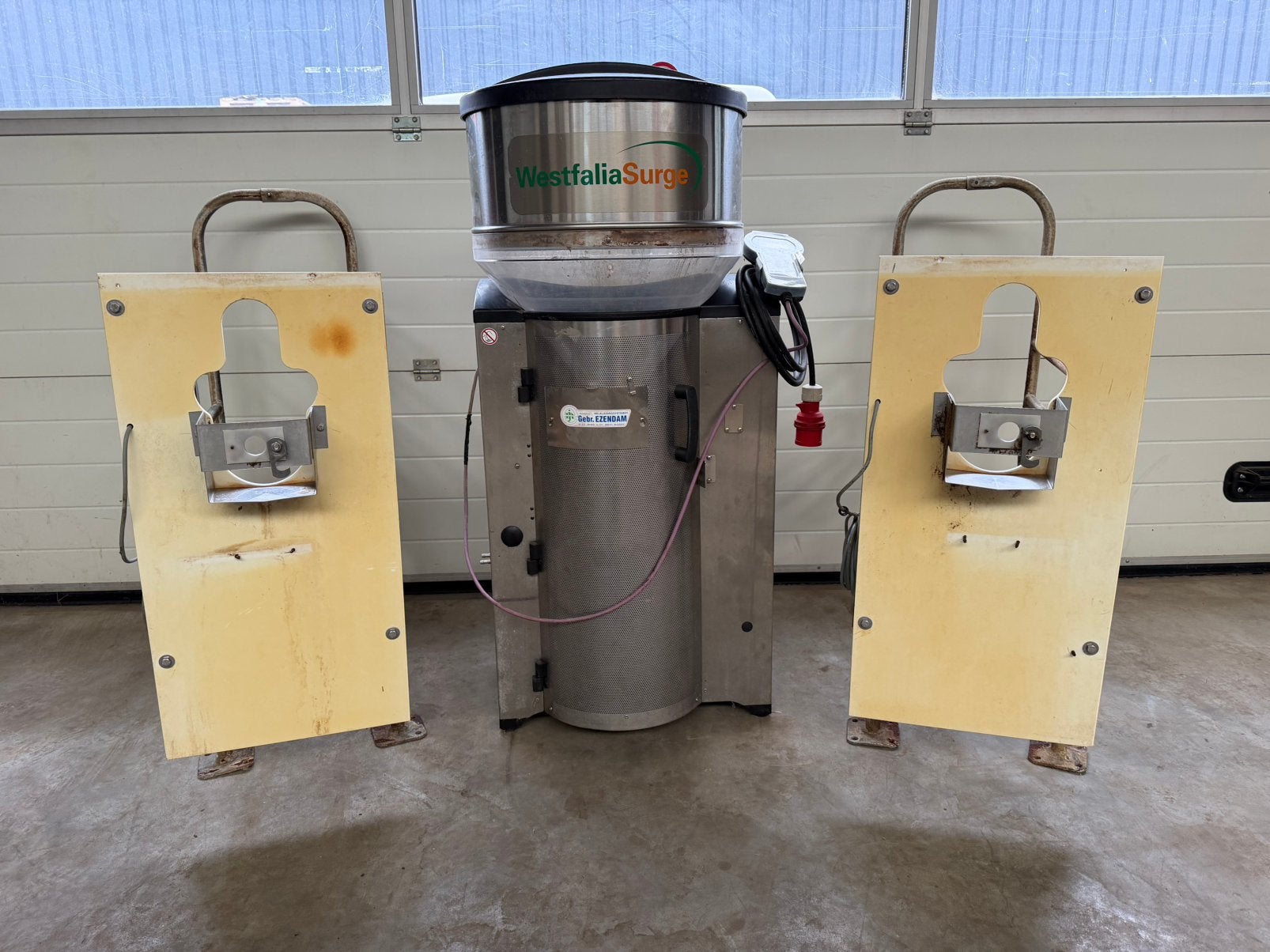 Forster Kalverdrinkautomaat
