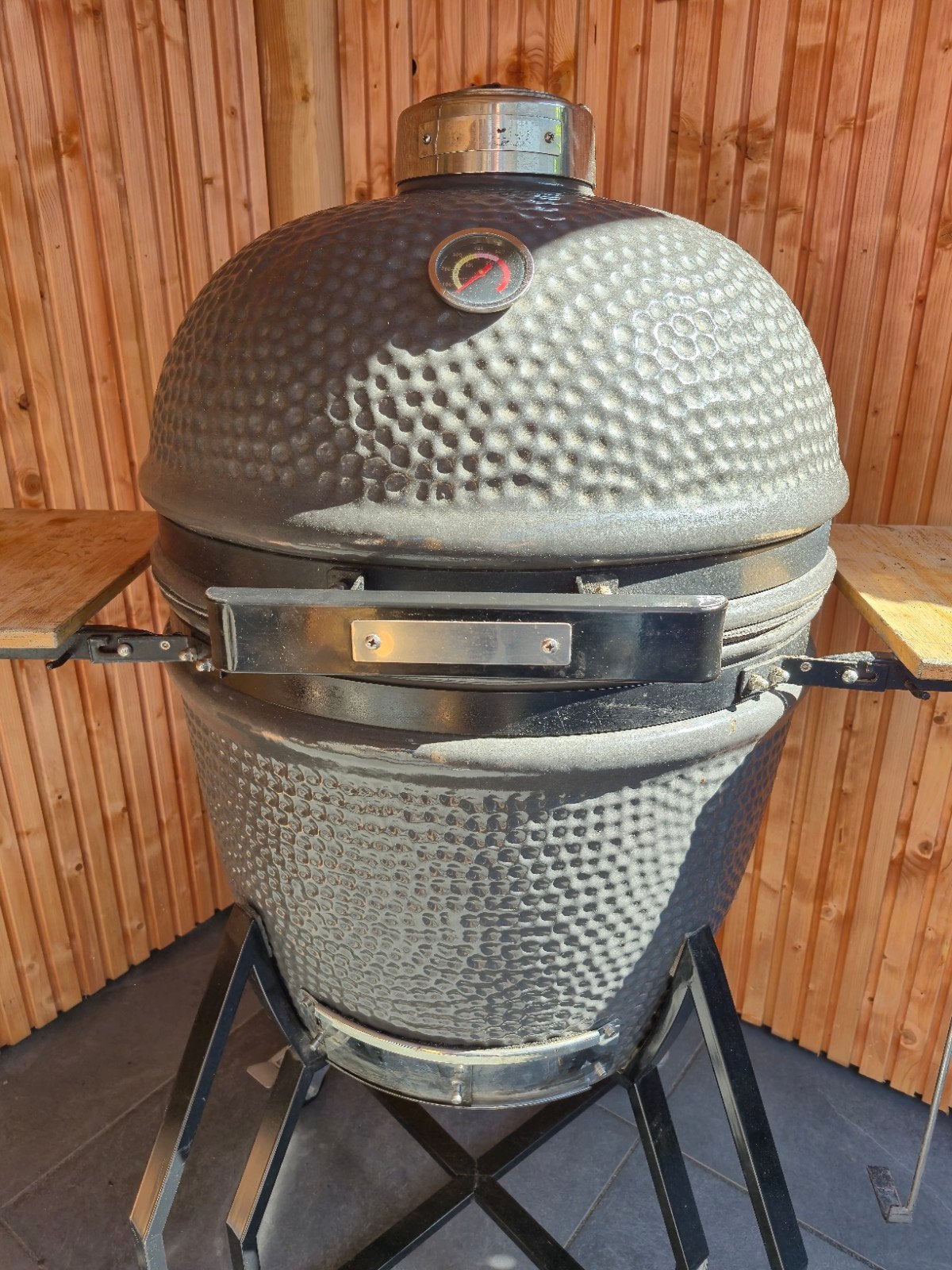 Grill guru large,kamado, Tuin en Terras, Houtskoolbarbecues, Gebruikt, Ophalen