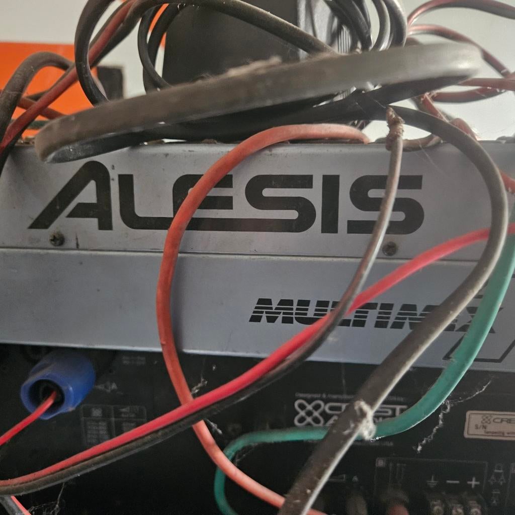 Alesis Multimix 16 FXD Mengpaneel, Muziek en Instrumenten, Mengpanelen, Ophalen of Verzenden, Gebruikt, 10 tot 20 kanalen, Microfooningang