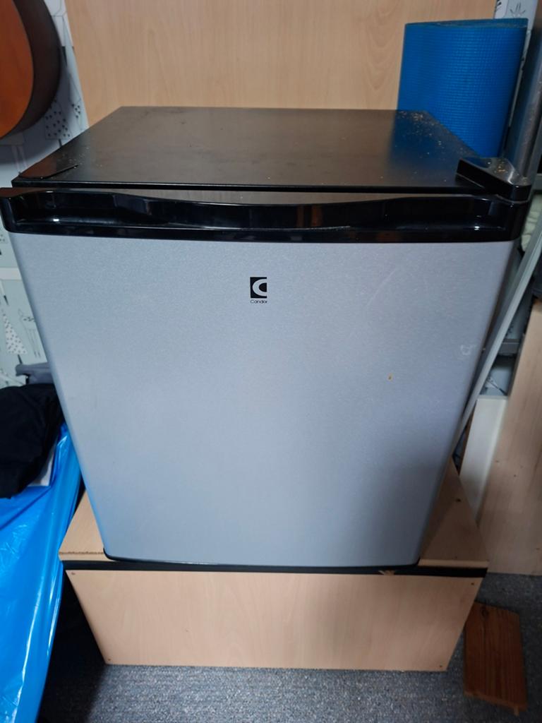 Camping of bijzet koelkast, compressorloos, Witgoed en Apparatuur, Koelkasten en IJskasten, Minder dan 75 liter, Ophalen, Zonder vriesvak