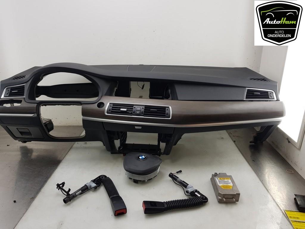 Airbag Set + Dashboard 5 serie Gran Turismo (F07) 2010, Gebruikt, Petuelring 130, München 80809, , Duitsland, BMW, Bayerische Motoren Werke AG