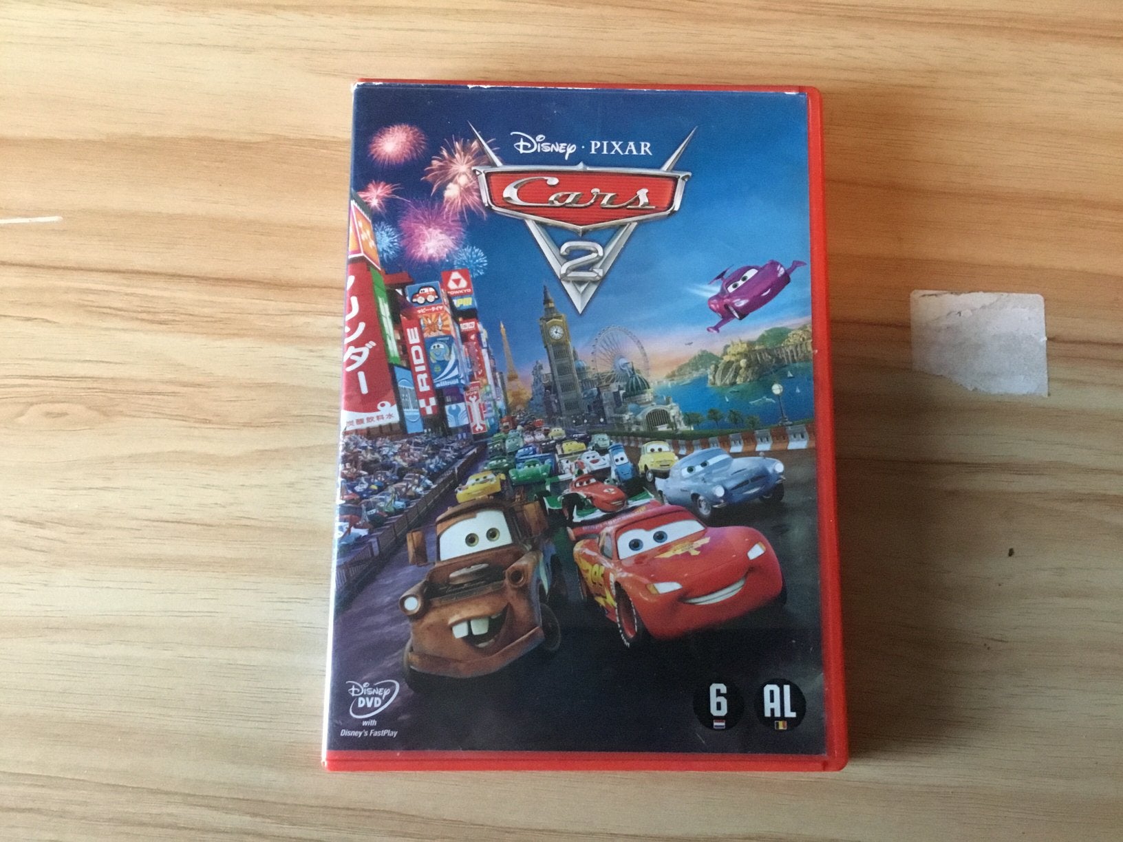 Dvd cars 2, Alle leeftijden, Ophalen of Verzenden, Zo goed als nieuw