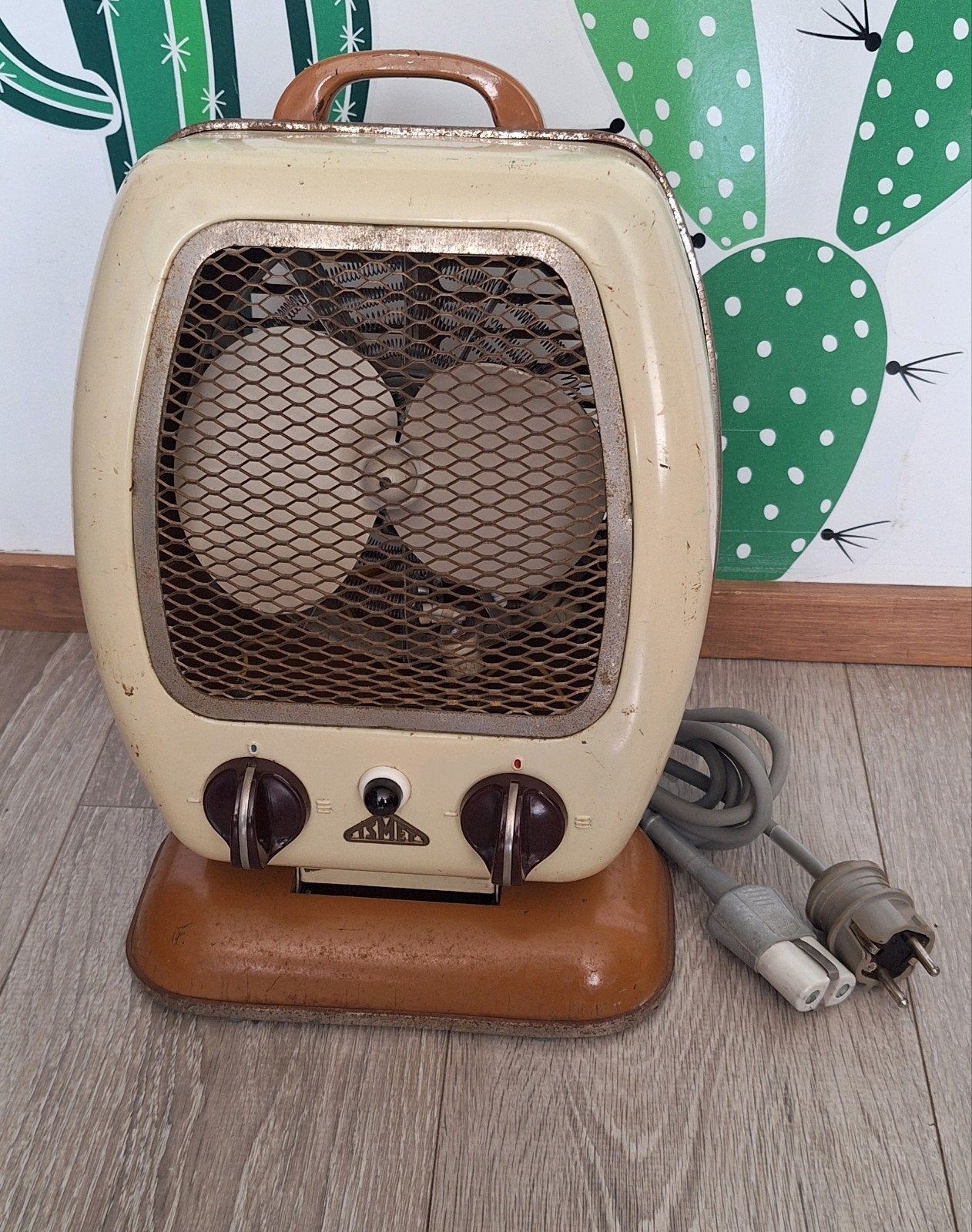 Vintage Ismet kachel, ventilator. Space heater jaren 50 230v, Doe-het-zelf en Verbouw, Ophalen of Verzenden, Gebruikt